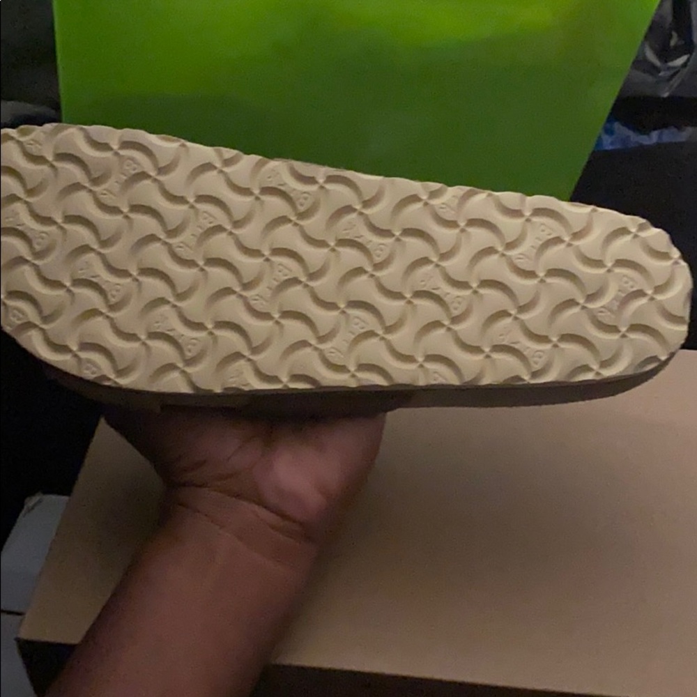 Sandals - Picture 3 of 3